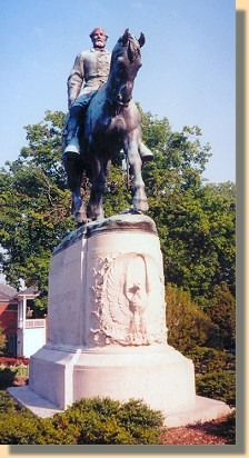 Lee Monument - Charlottesville