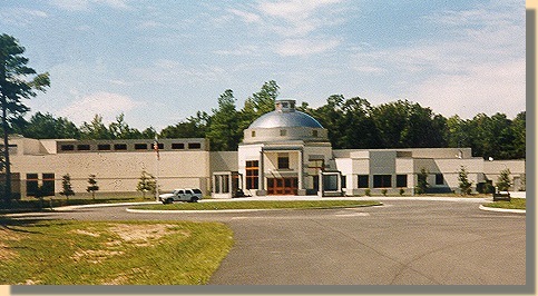 Pamplin Park Entrance