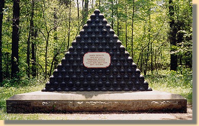 Gen James Deshler Monument