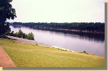 Tennessee River